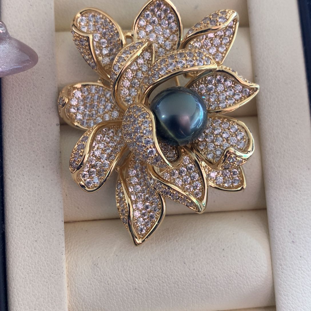 海水珍珠胸饰未镶嵌