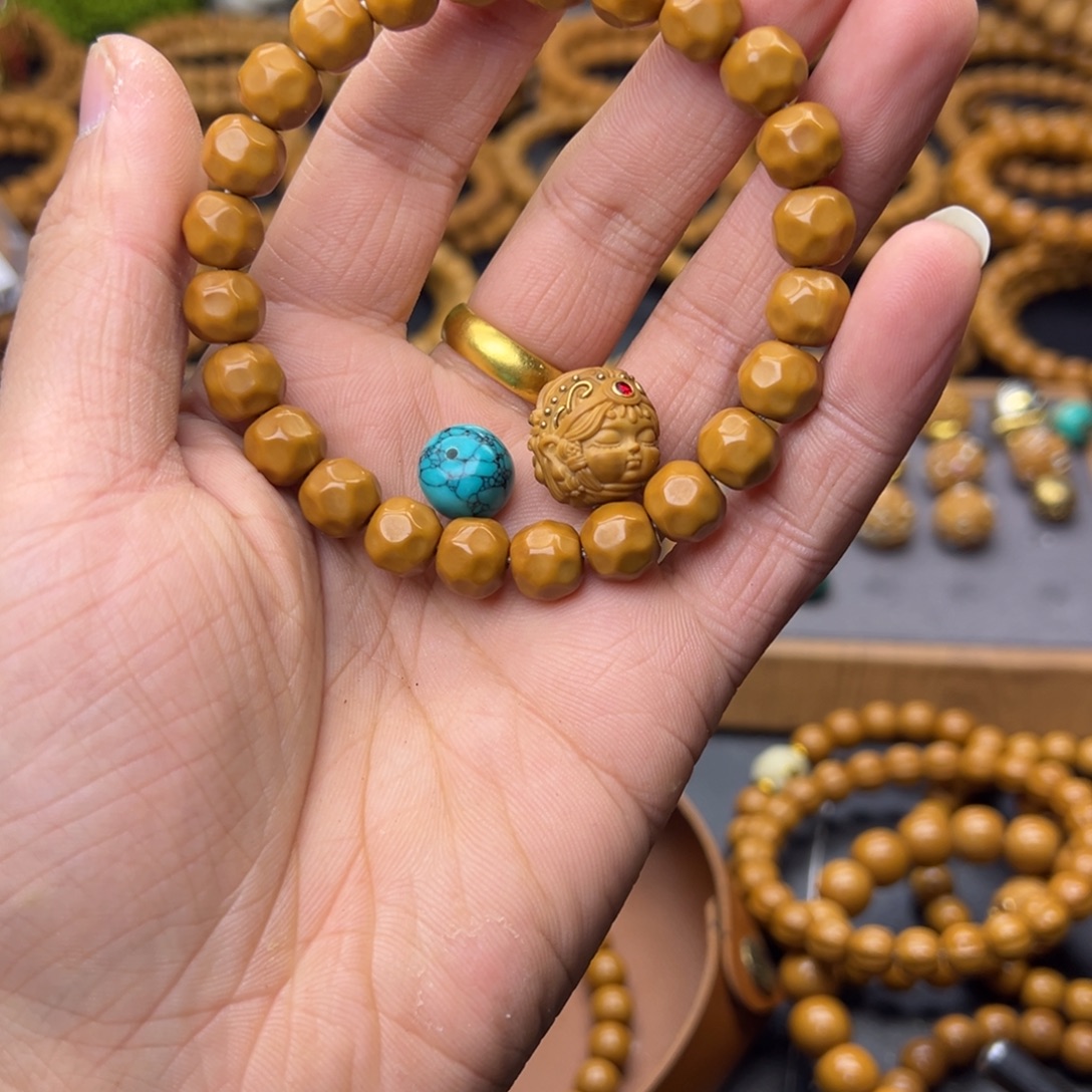 K****吊坠猴头核桃补差价换小奶酪➕配饰