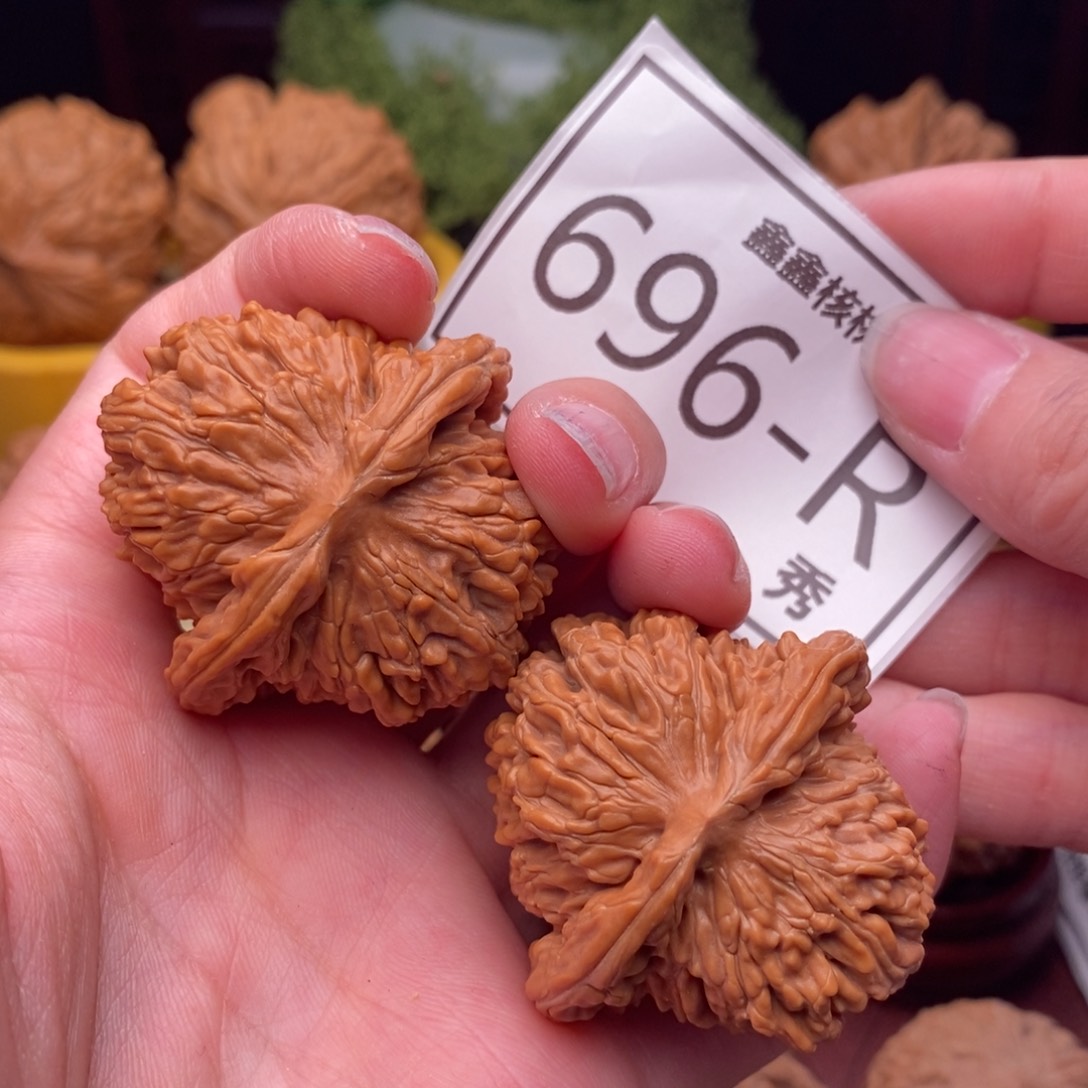 文玩核桃把件汉高楼41