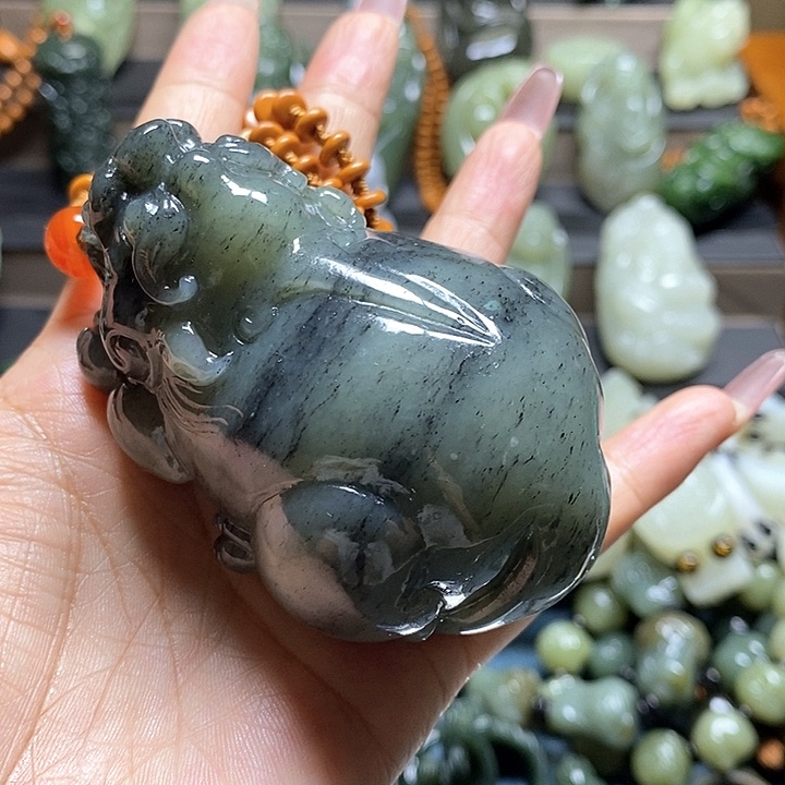 和田玉未镶嵌挂件