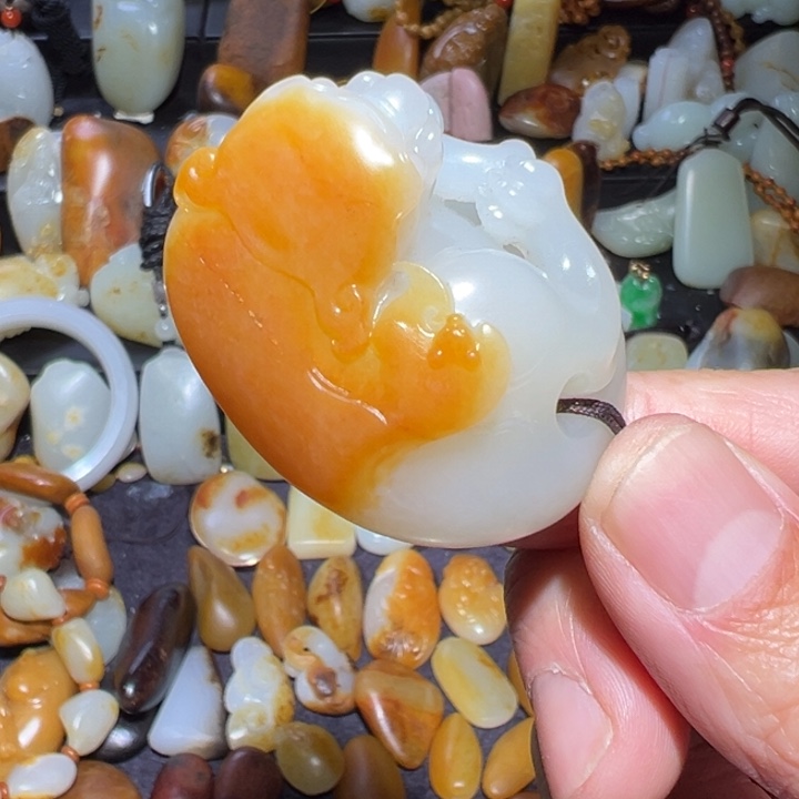 和田玉吊坠(不含链)未镶嵌