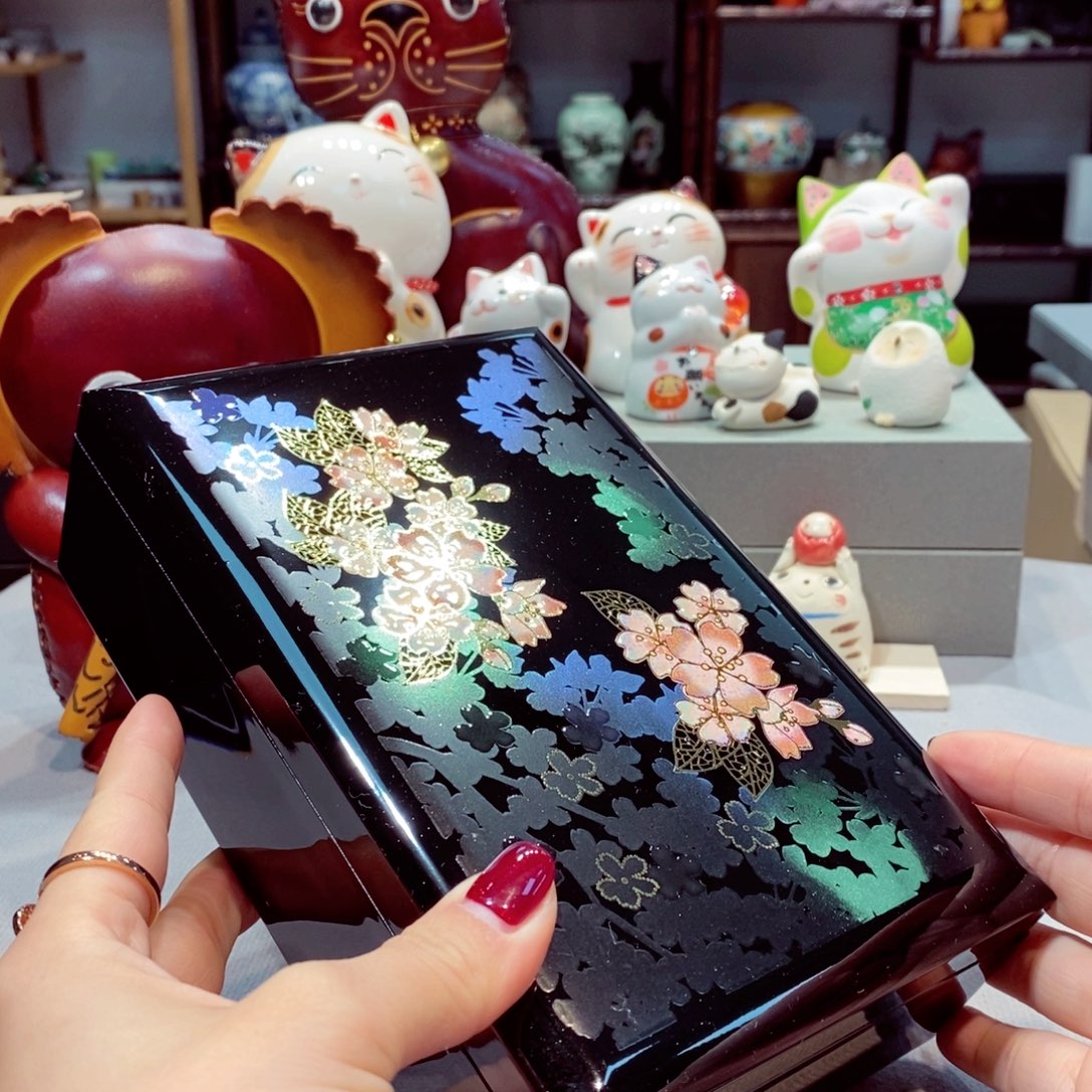 如图所示 观兰器物