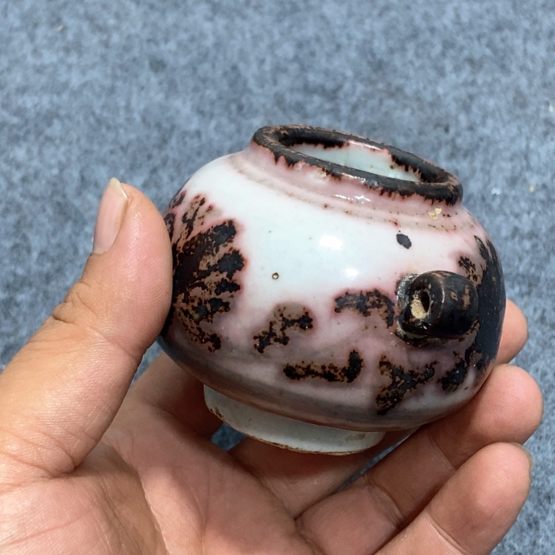 摆件心**成陶瓷工艺美术作品