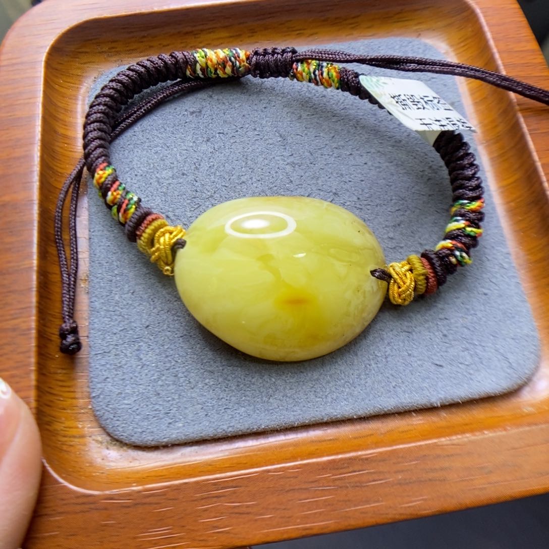 未镶嵌颈饰蜜蜡顺郎