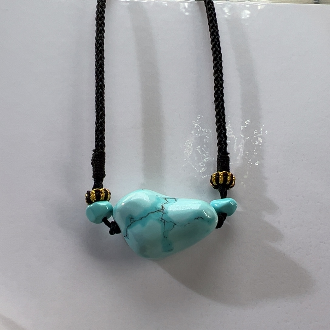 绿松石未镶嵌挂件