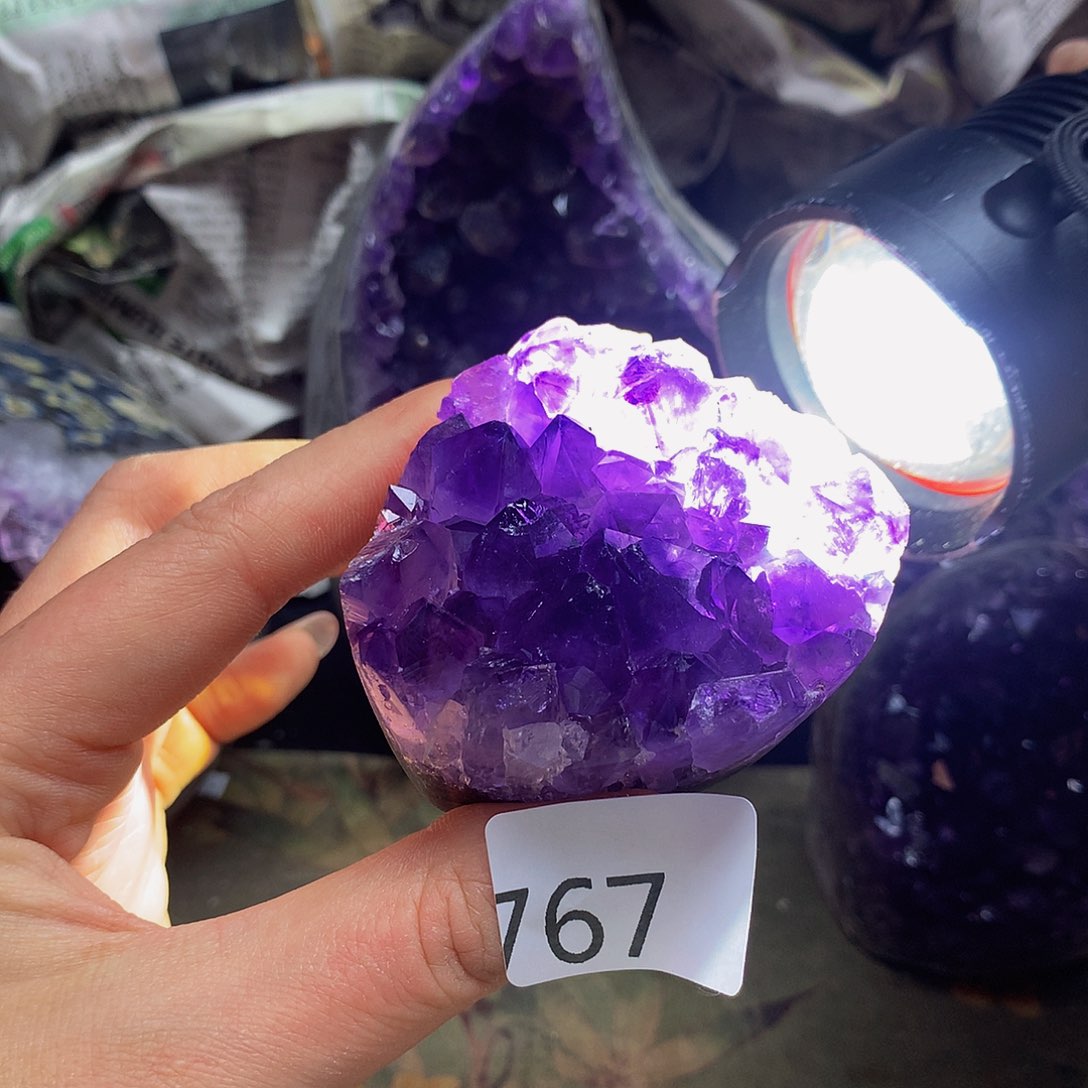 紫晶大型摆件（非配饰）未镶嵌
