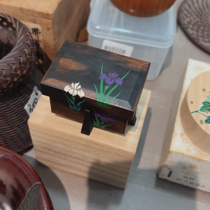 紫砂茶杯简***宝非常美丽漂亮的物品