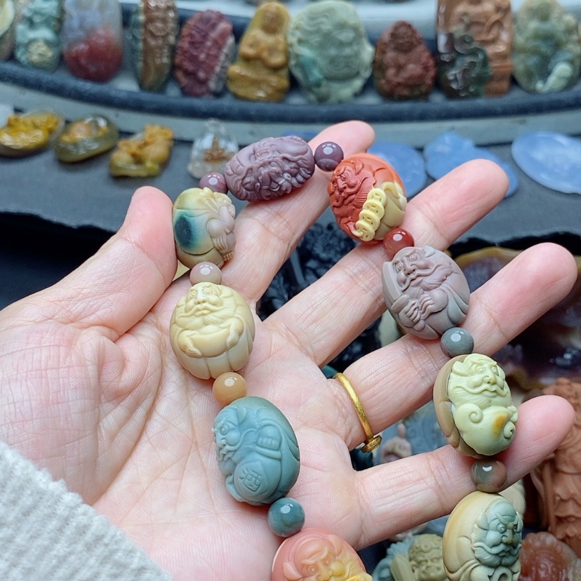 【闪购商品】定制石英质玉吊坠未镶嵌