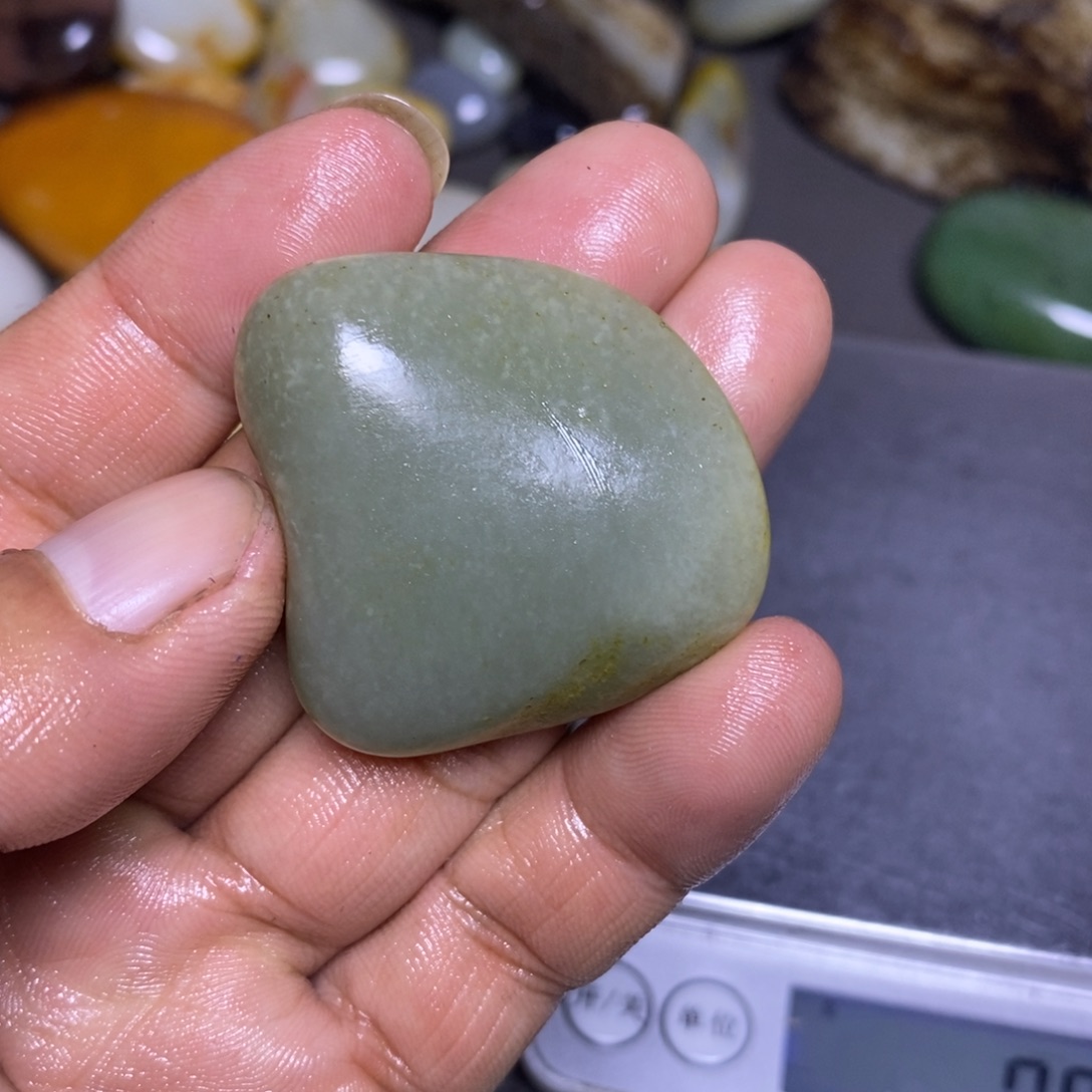 和田玉（糖玉）未镶嵌挂件