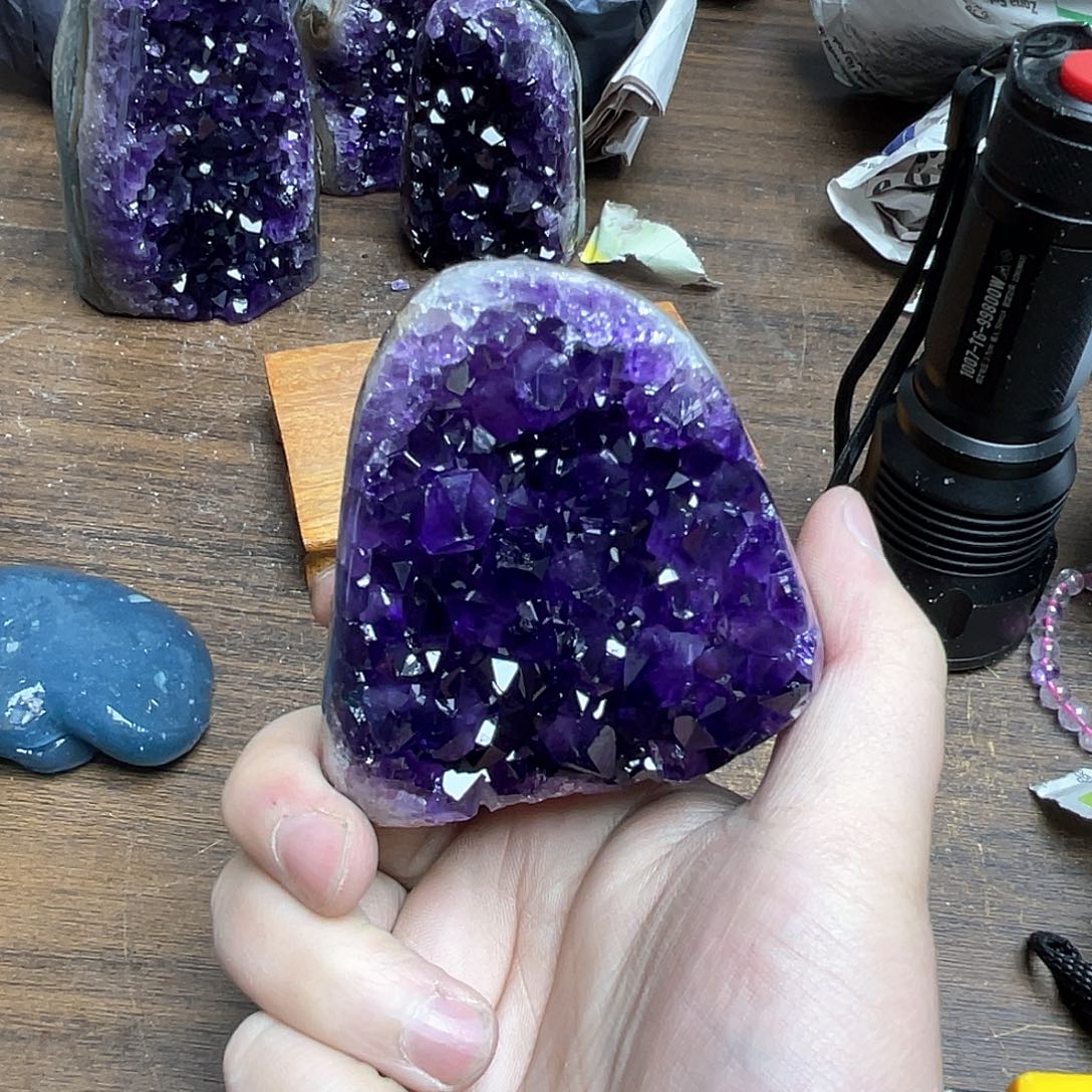 紫晶大型摆件（非配饰）未镶嵌