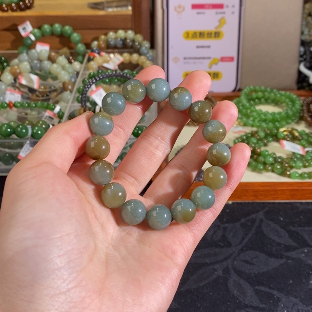 和田玉手链未镶嵌