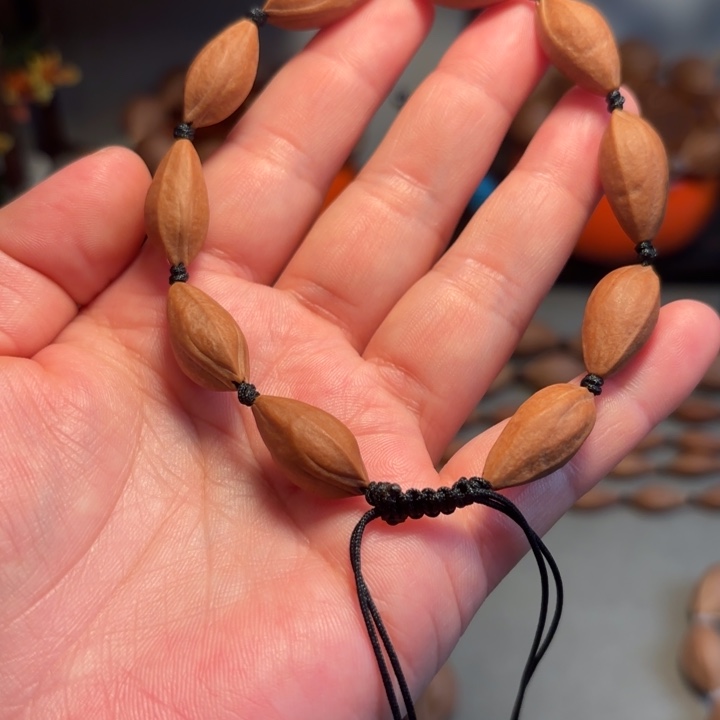 宜***司手串/手链橄榄核小金瓜子单圈1.0尺寸