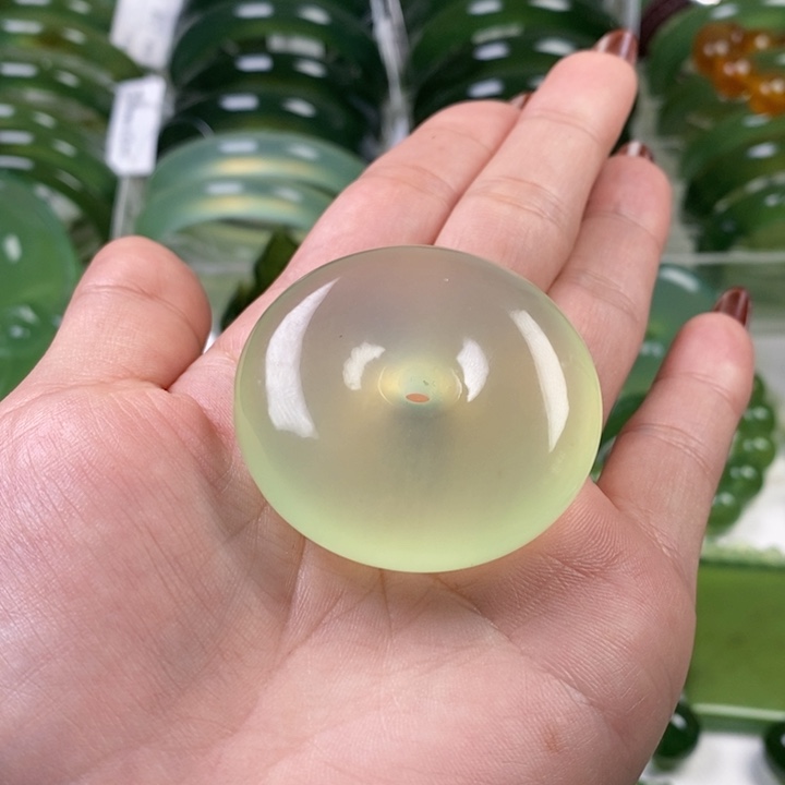 未镶嵌蛇纹石玉颈饰初*