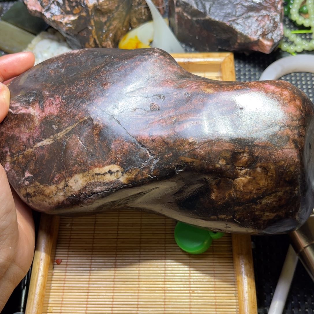 未镶嵌手镯和田玉K***者