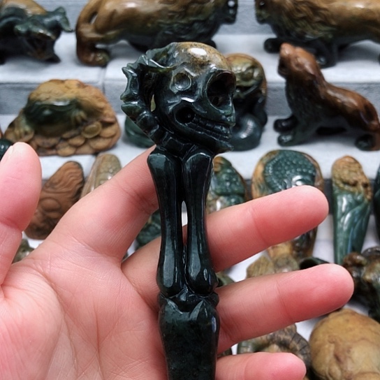 岫岩河磨玉（透闪石质玉）把件未镶嵌