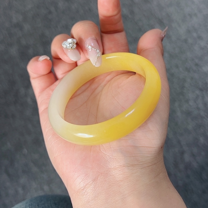 石英质玉手镯未镶嵌852-61