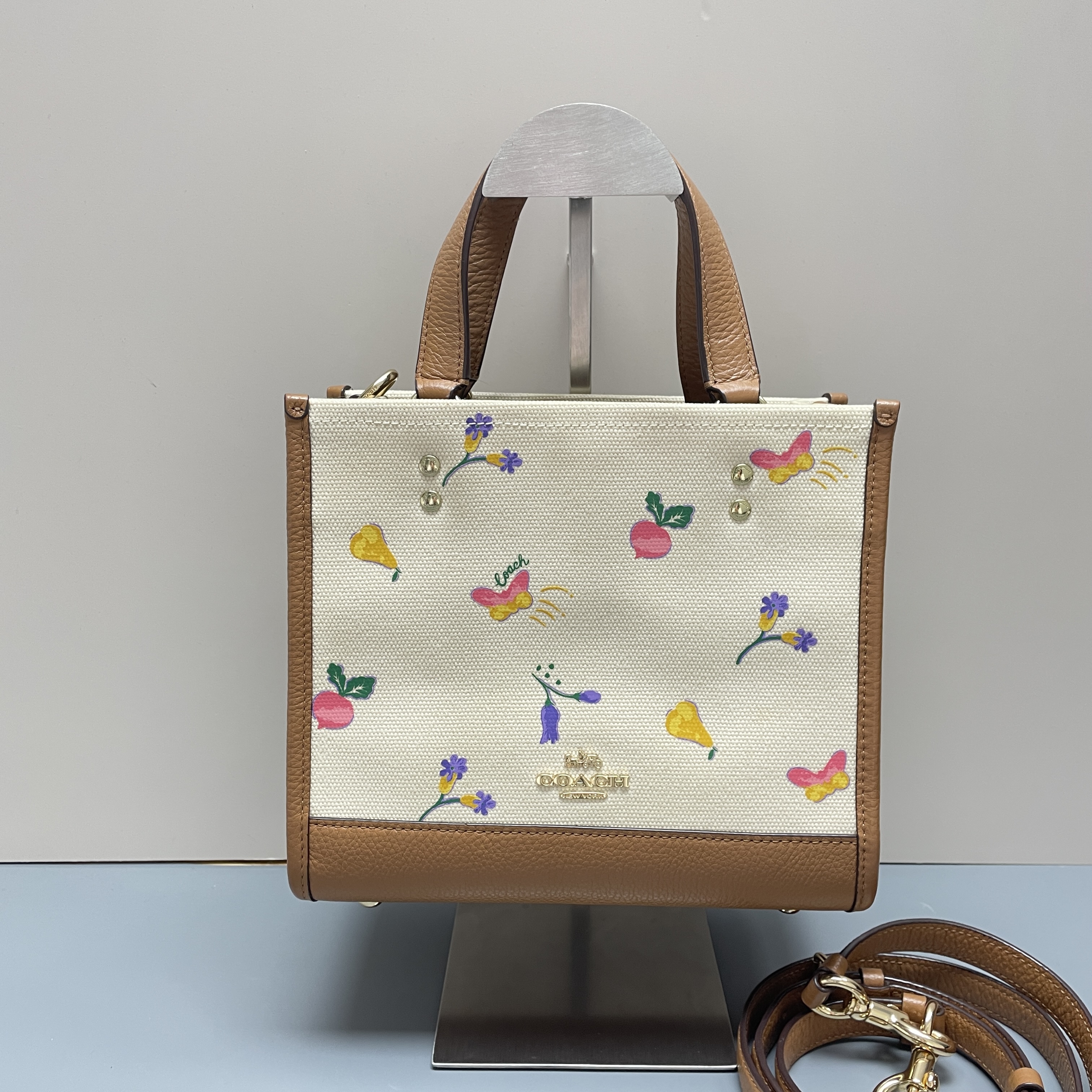 95新 COACH/蔻驰 field22田园印花帆布小方托22*20*11cmE121911