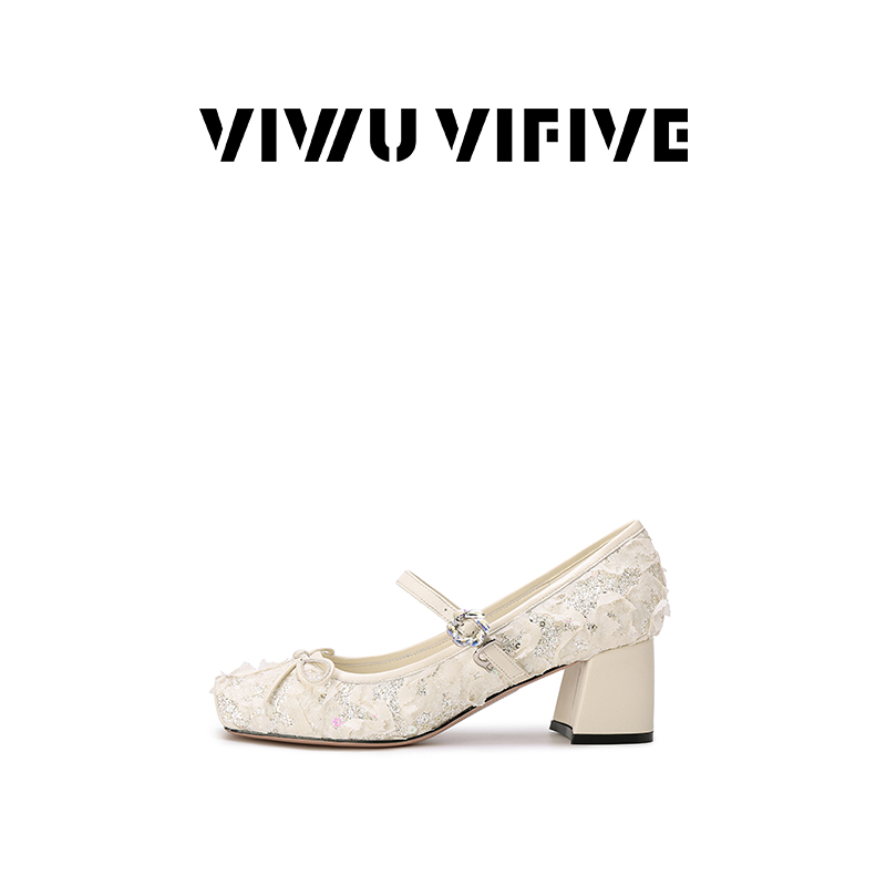V5 VIWU.VIFIVE「霜降」25新款欧若风品牌格利特蕾丝粉白粗跟不累脚