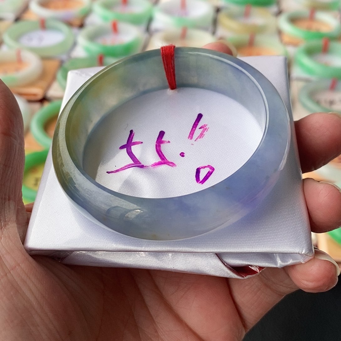 翡翠手镯未镶嵌@***a55.6正圈