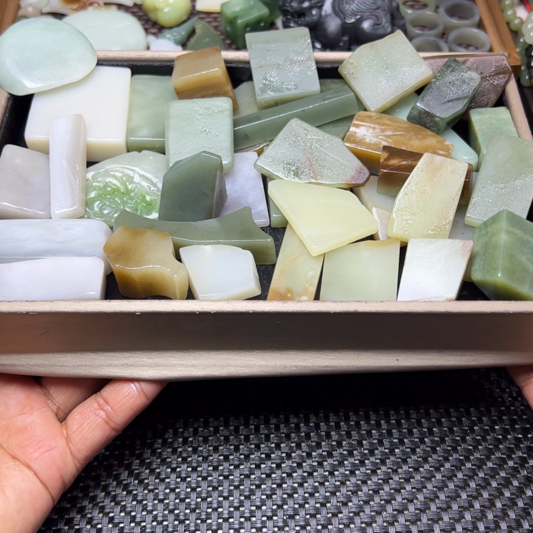 和田玉（糖玉）未镶嵌珠宝半成品