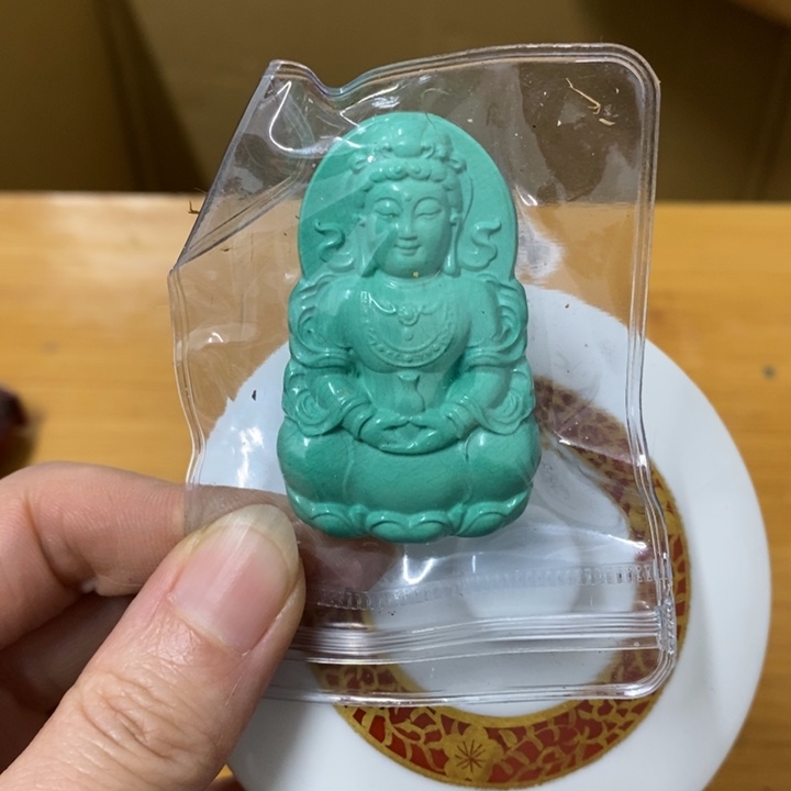 瓷片哈中古工艺品一件