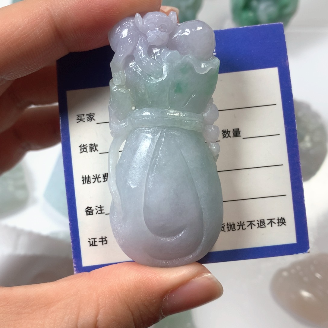 定制翡翠未镶嵌吊坠