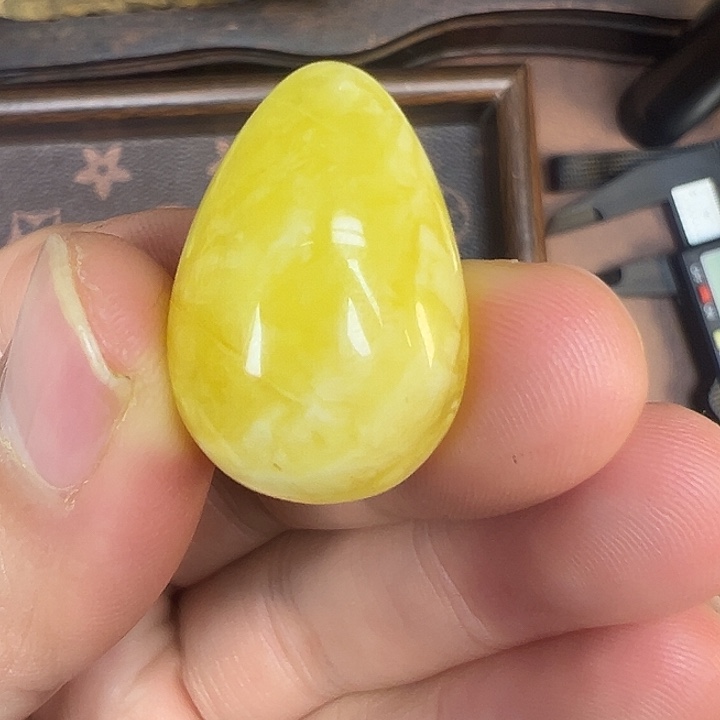 琥珀未镶嵌裸石琥珀蜜蜡水滴牌