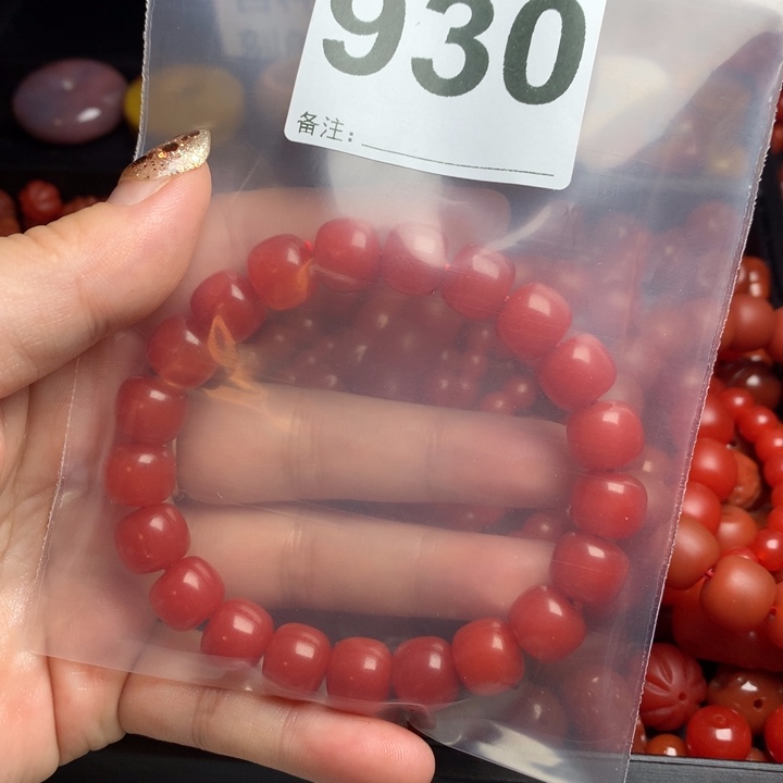南红玛瑙手链未镶嵌