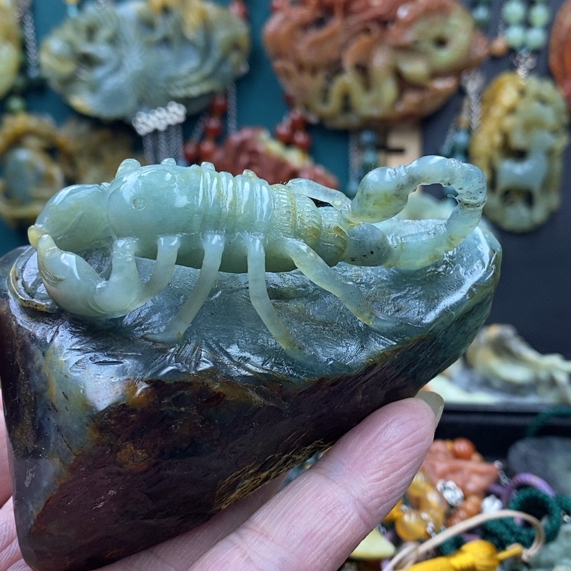 【闪购商品】蛇纹石玉未镶嵌小摆件