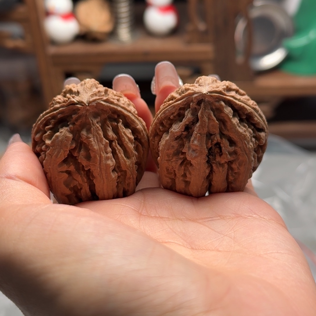 文玩核桃把件关东木子楸百核瑕疵82