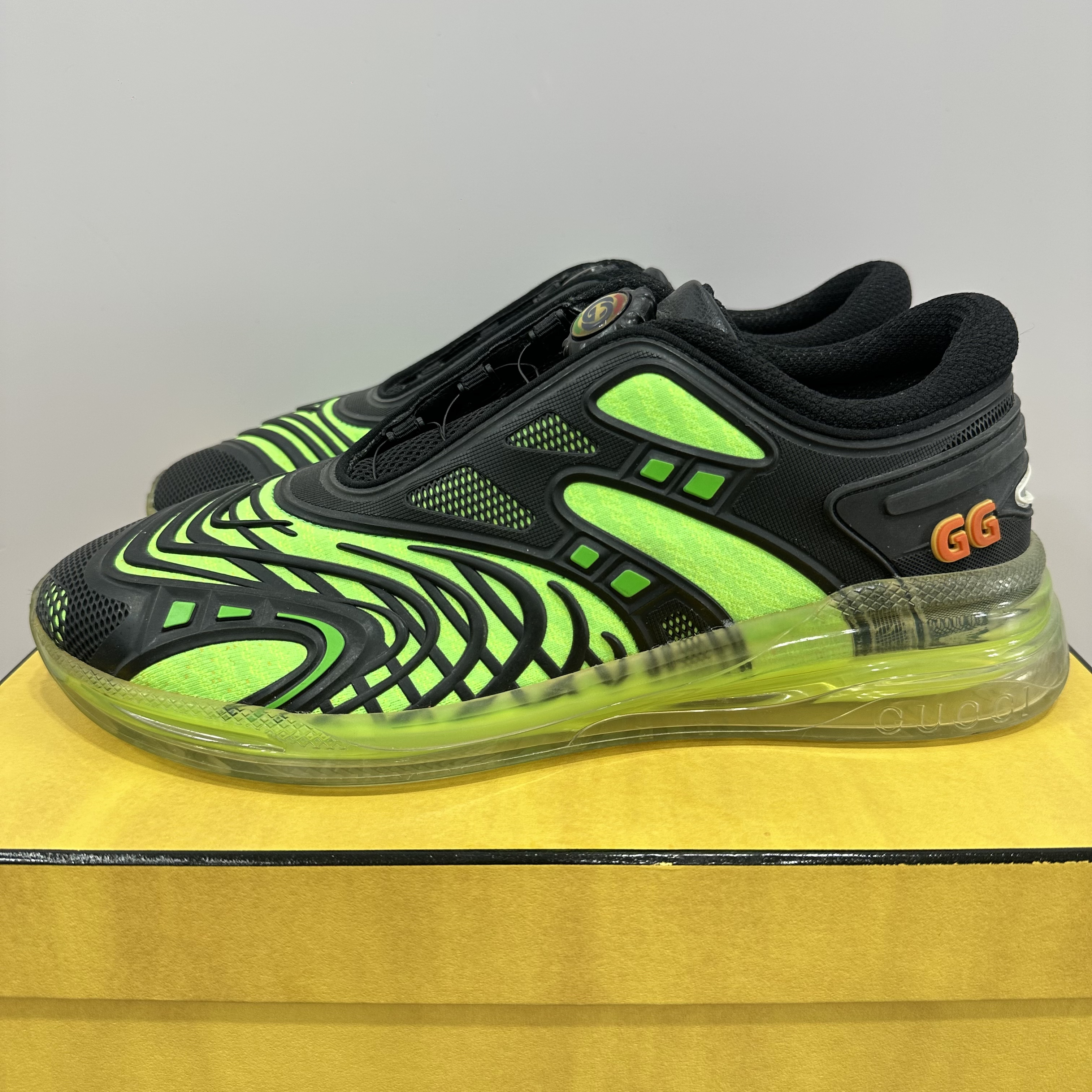 95新 GUCCI/古驰 43码 Ultrapace 黑绿 低帮休闲鞋F0044