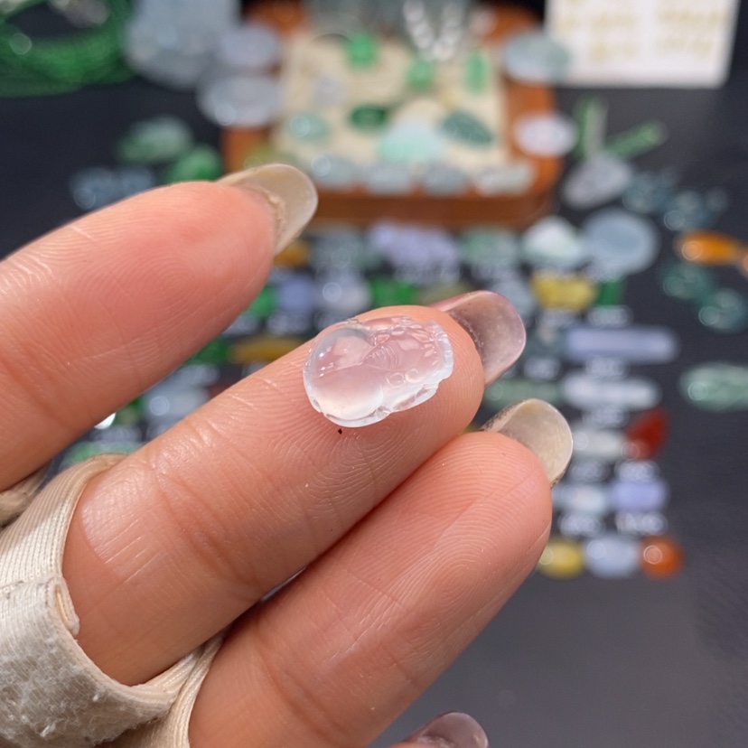 【闪购商品】翡翠挂件未镶嵌貔貅