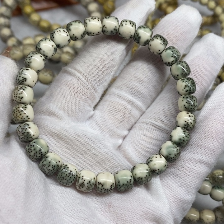 【闪购商品】星月菩提手串原生态石玉料