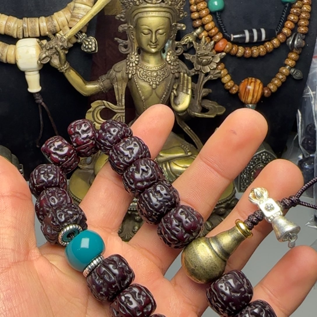 情***处格桑工艺坊直播间