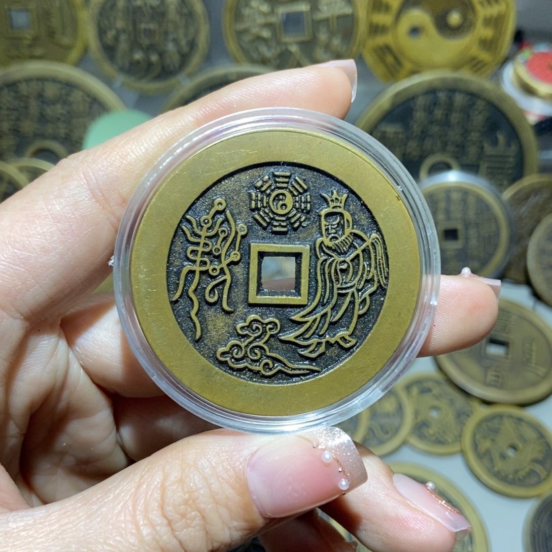 铜一物一拍工艺品