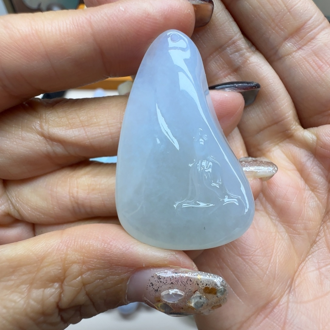 翡翠未镶嵌颈饰无相