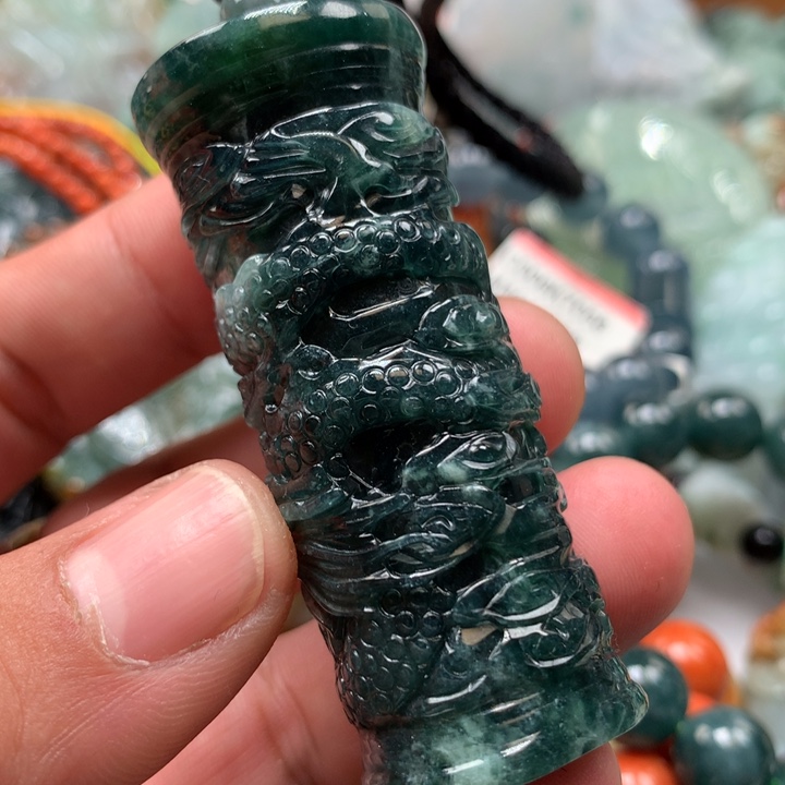 翡翠颈饰未镶嵌保真天然a货翡翠