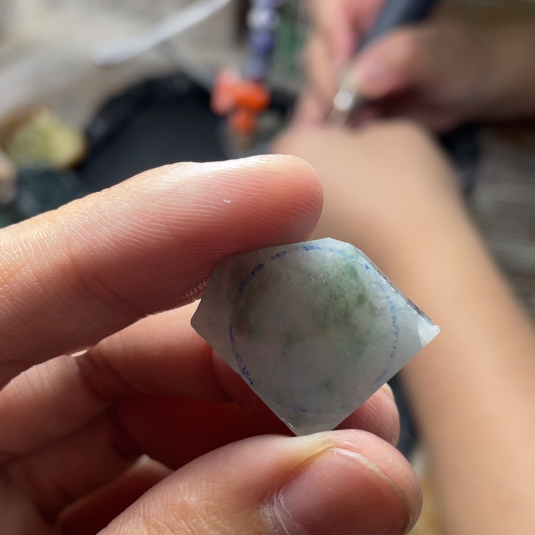 定制翡翠未镶嵌翡翠