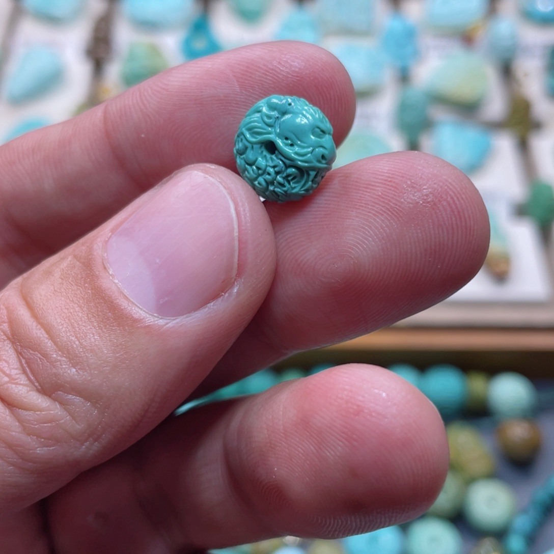 绿松石配饰未镶嵌