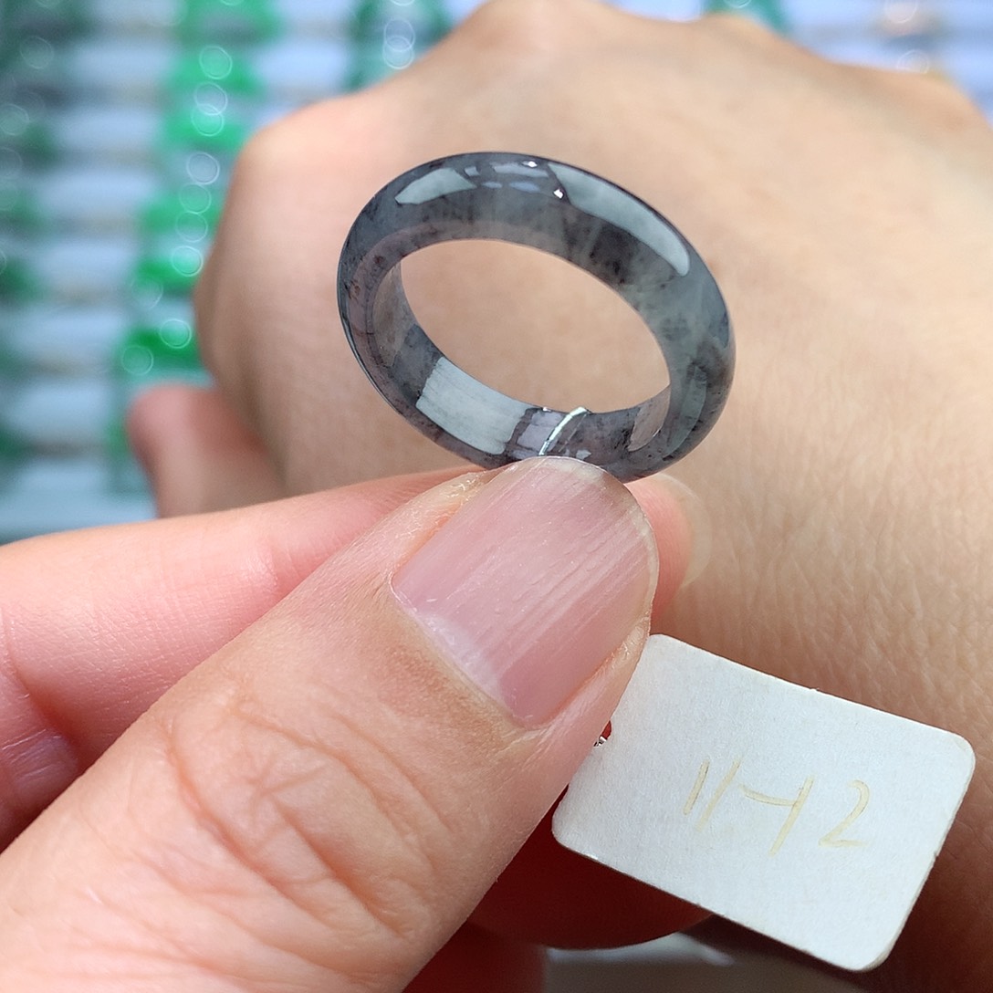 翡翠戒指未镶嵌11-12号