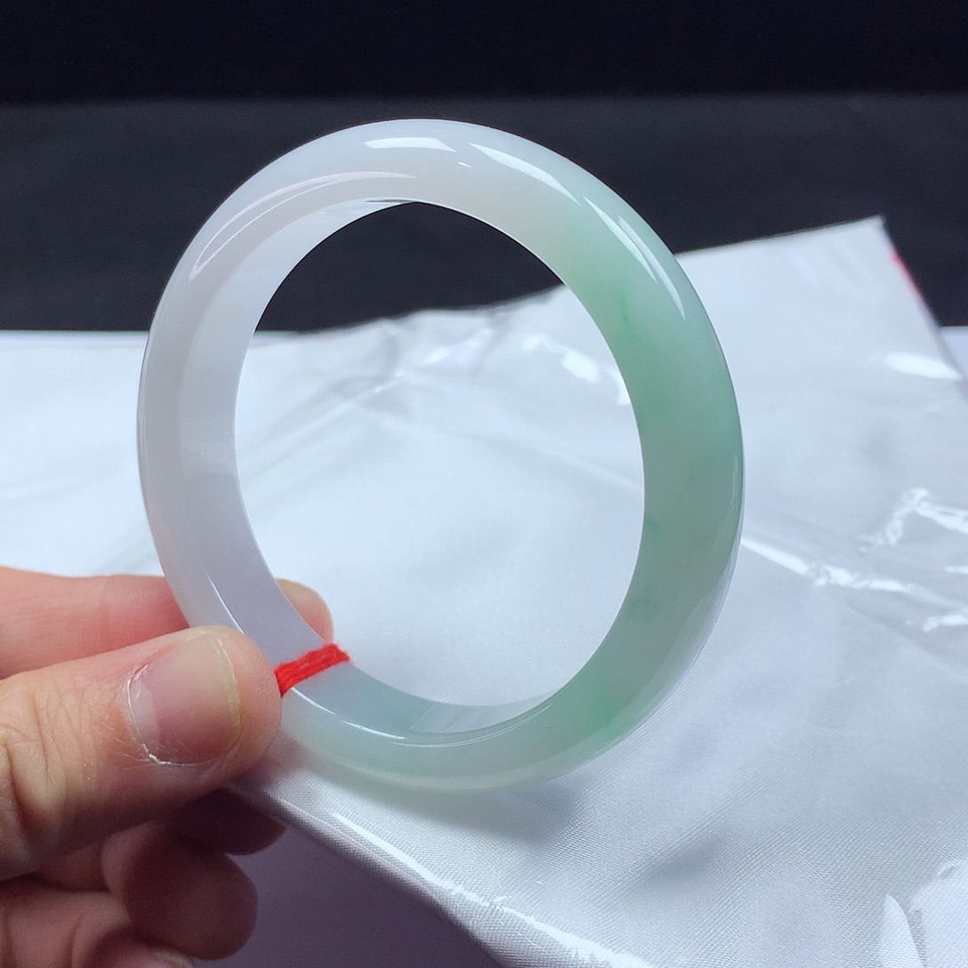 翡翠手镯未镶嵌56正圈