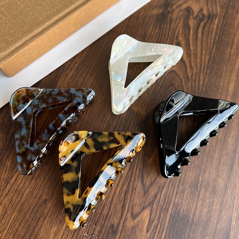 韩系醋酸简约百搭三角款抓夹中号10厘米