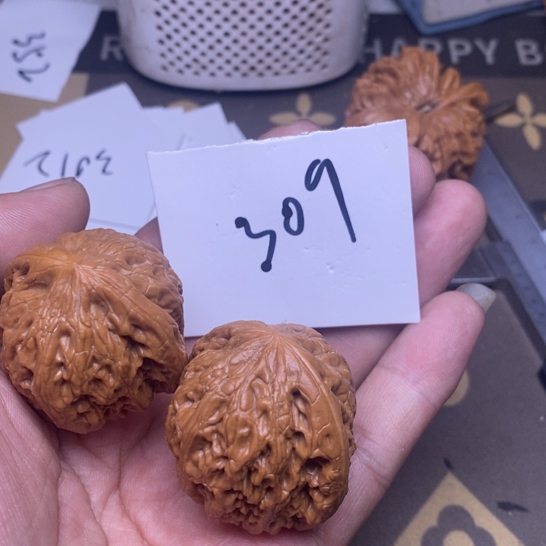 核桃铁锤妹妹尺寸39