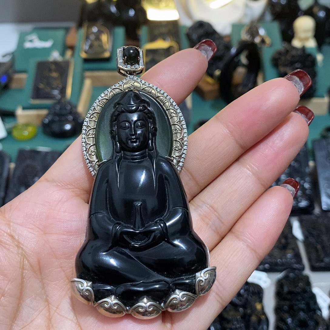 蛇纹石玉颈饰未镶嵌D*生