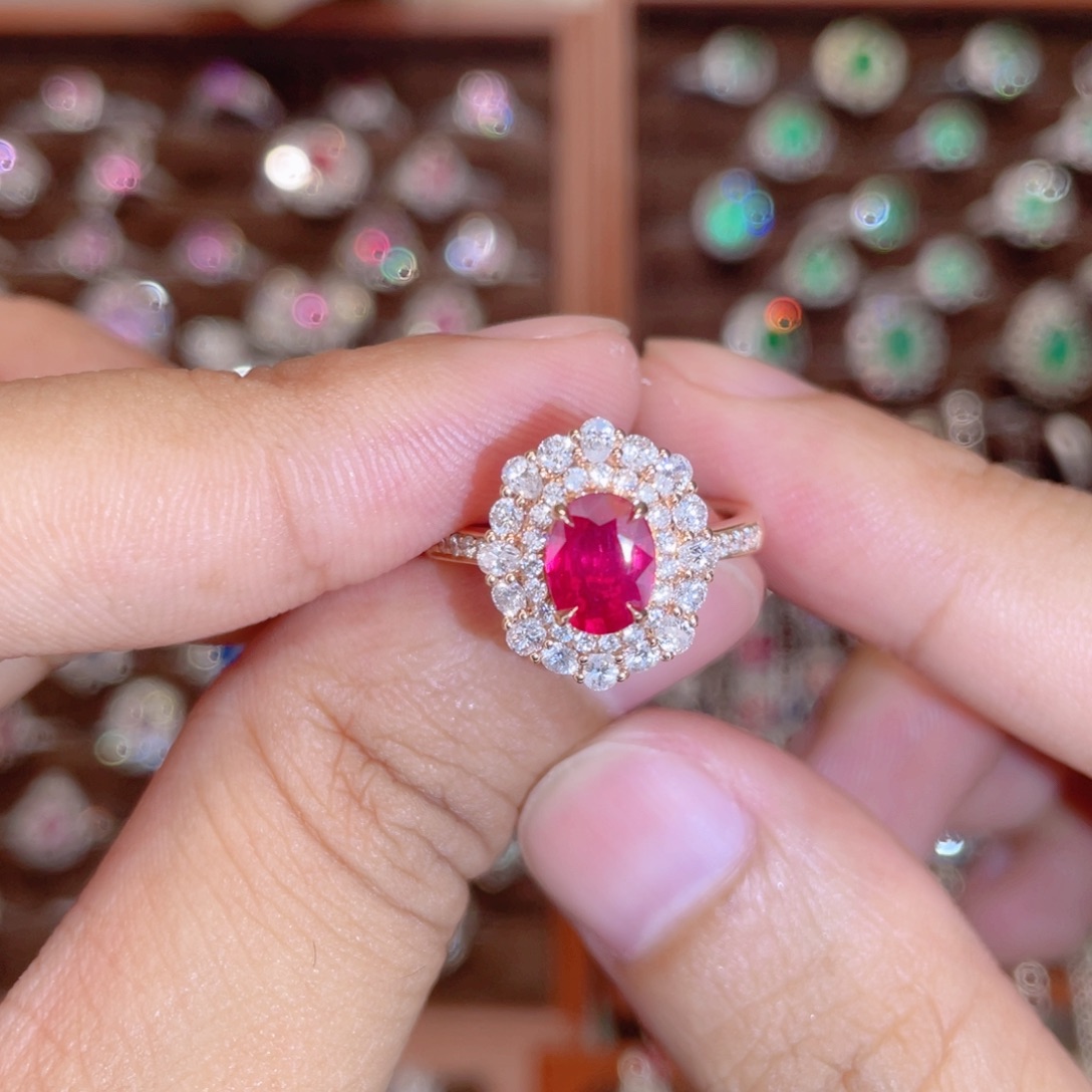 红宝石戒指18K金镶嵌1.15ct 无烧鸽血