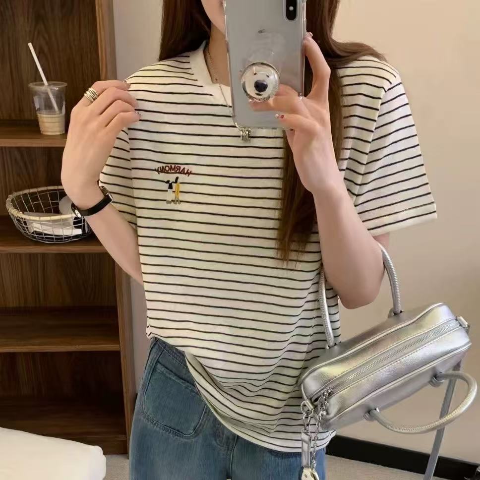 玲玲服饰【8810】条纹刺绣小人针织短袖