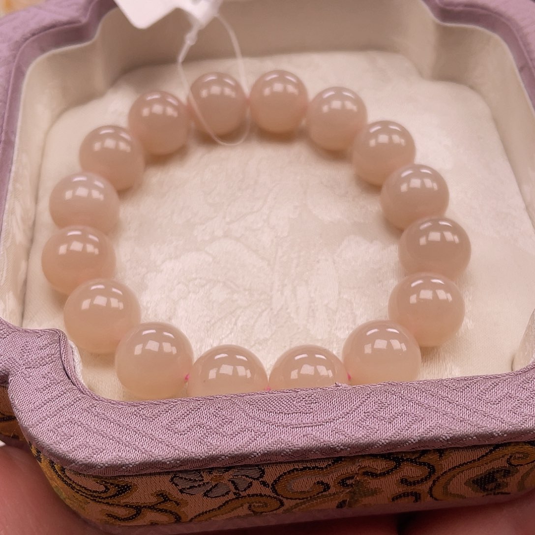 和田玉手串未镶嵌果*