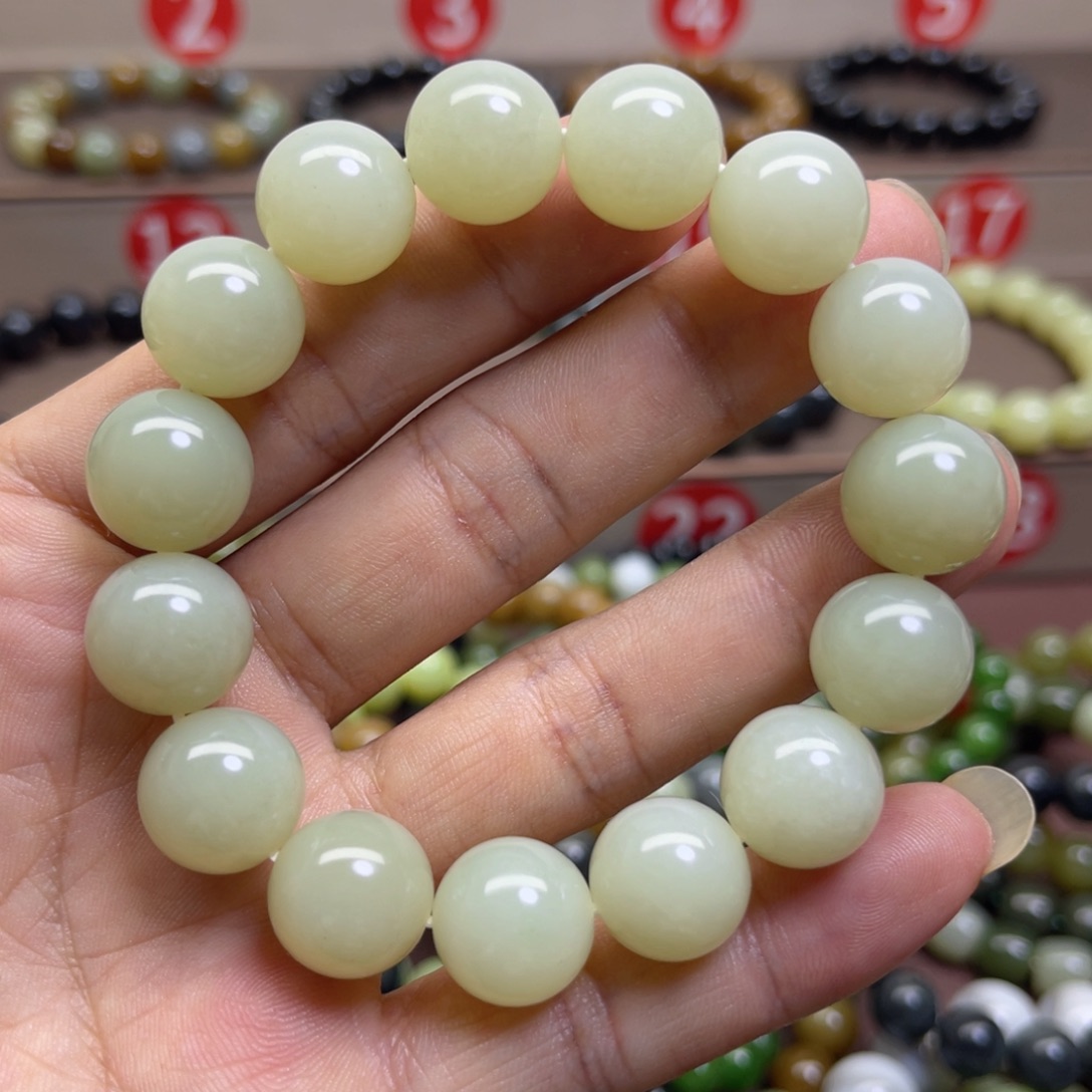 未镶嵌手链和田玉
