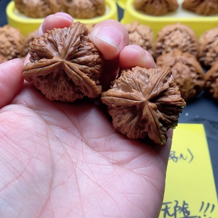 把件文玩核桃36尺拼接工艺品白奔