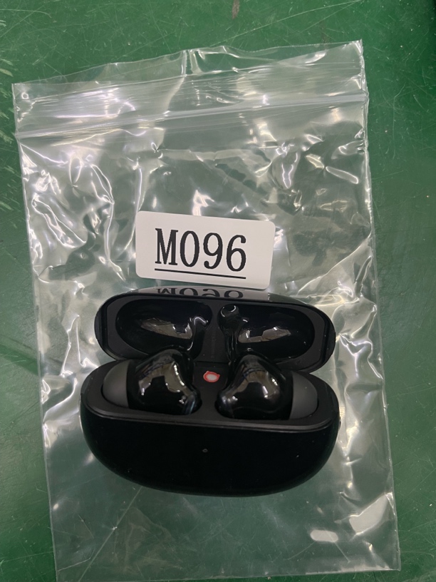 9新  捡漏OPPO Enco X夜曲真无线蓝牙耳机编号M096